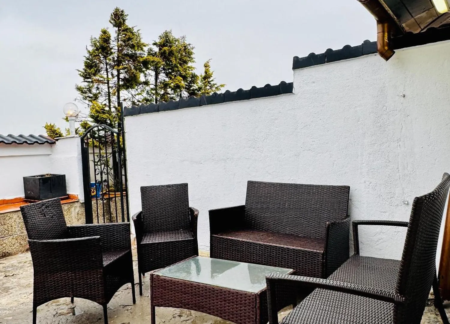 Appartement Amazing 2Br Apt, 16-Mins To Blumengaerten Wenen